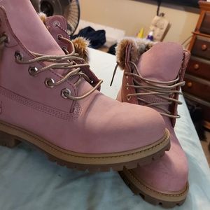 Ladies waterproof timberlands